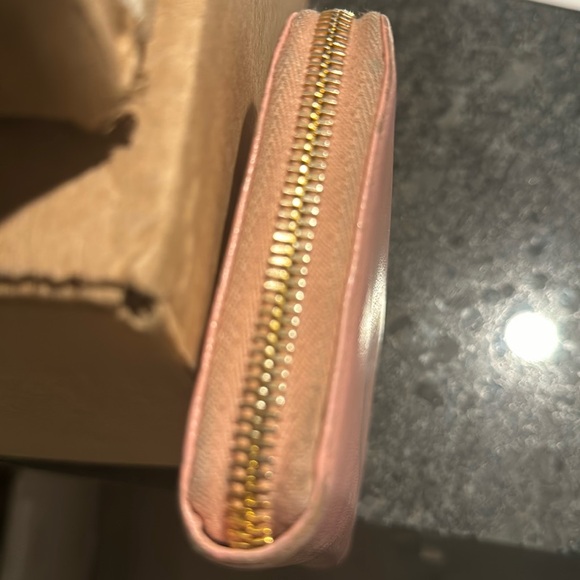 🌺💗💗Pretty in Pink Prada💗💗💗 - Picture 7 of 7